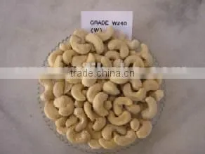 Cashew Nut Kernel thumbnail-1