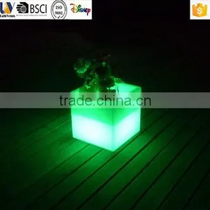 Colorful Cubic Planter/manual Plastic Planter/LED Multi Color Change Planter thumbnail-3