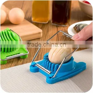 China Cheap Stock Manual Plastic Egg Slicer Egg Tools Mushroom Slicer thumbnail-1