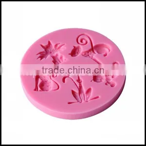 Wholesale Cute Shape Cartoon Silicone Cake Mold thumbnail-2
