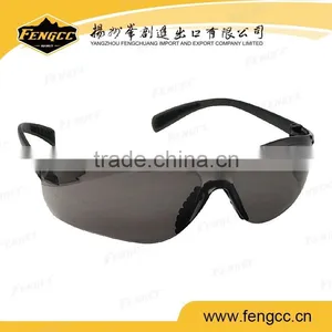 Black Lens Dustyproof Safety Goggle thumbnail-2