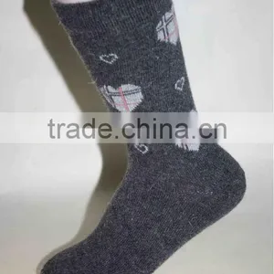 Lady Heart Deign Thick Wool Warm Socks thumbnail-1