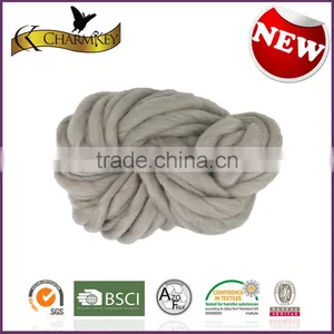 Charmkey Popular Thick Yarn 100 Acrylic Hand Knitting Yarn Chunky Roving Yarn thumbnail-3