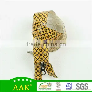 High Quality Polished Lace #5 Fancy Waterproof Open End Nylon Zipper thumbnail-2