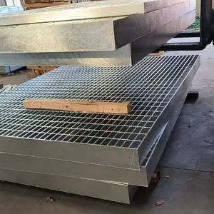 Welded Galvanized Steel Grating, Q235 Material, 40x5mm Bearing Bar, 500kg/m2 Load Capacity, Standard Compliant thumbnail-3