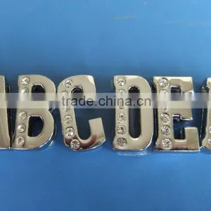 Produce Wholesale Zinc Alloy Half Side Diamonds DIY 18mm Rhinestone Alphabet Slide Bracelets Letters thumbnail-3