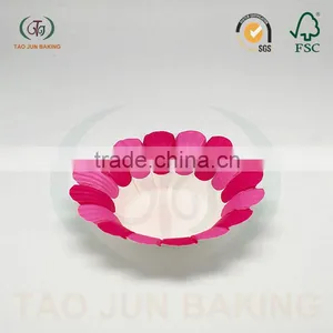 Petal Design Paper Cake Wrapper Tool/ Cupcake& Candy Container/ Food Decoration thumbnail-5