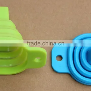 FDA and LFGB Food Grade Colorful Silicone Collapsible Foldable Funnel thumbnail-3