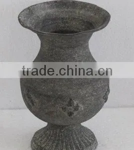 100560MC-metal Vase thumbnail-1