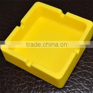 Eco-friendly Round and Square Silicone Ashtray thumbnail-3