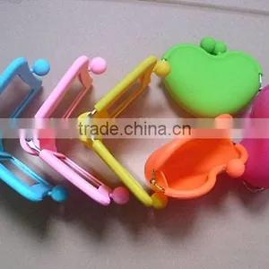 Accessories for Woman Cosmetic Makeup Mirror thumbnail-1