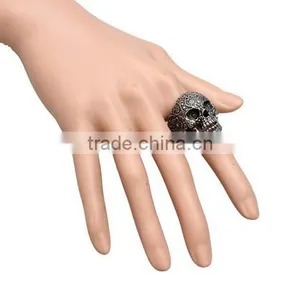 Fashion Man's Stainless Steel Ring Personality Punk Skull Titanium Steel Rings thumbnail-2