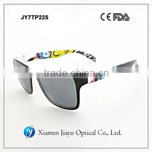 2016 New Design Coloful Fashion Polarized Sunglasses With OEM LOGO Quality Choice thumbnail-6