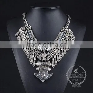 High Quality Vintage Rhinestone Chunky Statement Necklace Tin Alloy Fashion Women Pendant Necklace 6390095 thumbnail-1