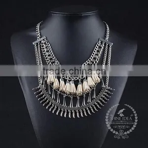 High Quality Vintage Rhinestone Chunky Statement Necklace Tin Alloy Fashion Women Pendant Necklace 6390085 thumbnail-1