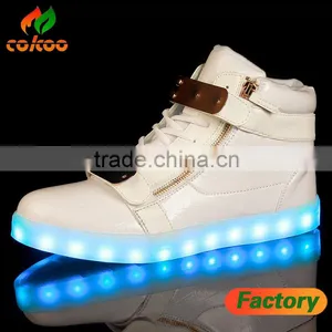 2017 New Chargeable Flash Night Luminous Sneakers Children White Black Color Light Up Shoes for Girls and Boys Sheos thumbnail-1