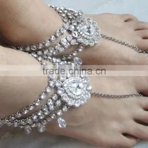 PAYAL Anklets Pair CRYSTAL SILVER TONE WITH TOE RING , BAREFOOT SANDAL thumbnail-1