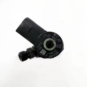 Factory Price Bo-s-ch 0 445 110 247 Diesel Fuel Injector Nozzle for IVECO SOFIM thumbnail-5