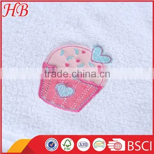 China Manufacturer Coral Fleece Organic Baby Blanket thumbnail-2