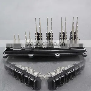 Hot New Products For 2015 Plastic Electronic Socket Injection Mould Maker thumbnail-2