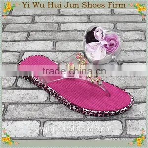 Latest Woman Flat Black Sandals Colour Changing Flip Flops And Open Toe Slipper thumbnail-1