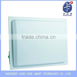High Quality UHF Handheld RFID Reader thumbnail-5