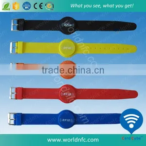 Long Range Silicone RFID Bracelet thumbnail-4