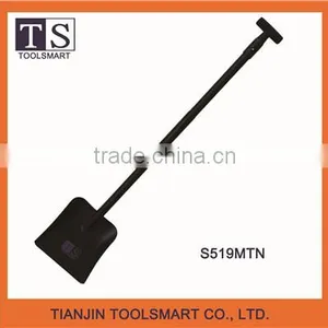 Hot Sale Steel Forged Garden Spade Shovel With Wooden Handle thumbnail-4