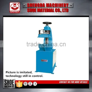 Factory Price Hydraulic Automatic Rotary Type Arm Swing Paper Cutting Machine Label Die Cutting Machine thumbnail-1