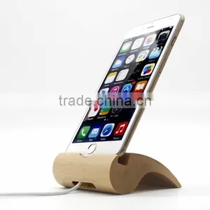 Universal Wood Stand for Smartphone thumbnail-2