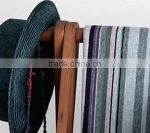 Simple Wooden Coat Hanger thumbnail-2