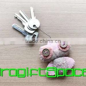 2017 Valentine Gift Felt Keychain Made in China thumbnail-1