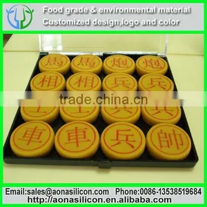 High Quality Silicone Chess Pieces With Embossed|debossed Text thumbnail-1