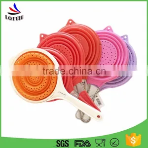 Wholesale Kitchen Silicone Collapsible Strainer Colander thumbnail-4