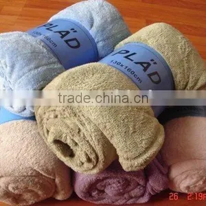 100% Polyester Solid Fleece Blanket thumbnail-1