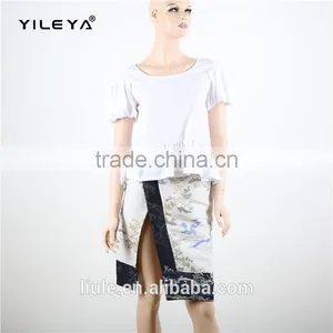 Short Sleeve Casual White Women Plain Blouse Designs With Pleated Hem thumbnail-1