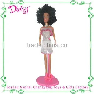 China Wholesale Long Hair Fashion Vinyl African Doll thumbnail-3
