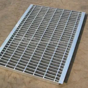 Hot Dip Galvanized Platform Anti Slip Steel Grating Stainless Steel Composite Steel Grating Galvanized Step Grating thumbnail-4