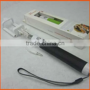 Hot New Products Extendable Selfie Stick With Cable thumbnail-6