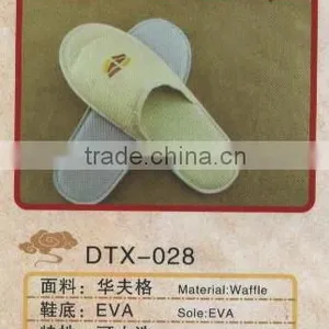 Cheap Washable Waffle Hotel Slippers Wholesale Factory thumbnail-1
