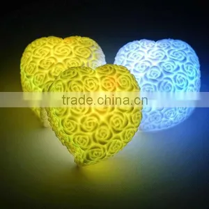 Hot Sale LED Heart Shaped Floating Light thumbnail-1