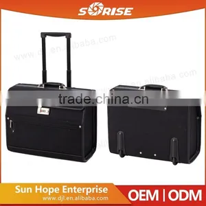 2015 Fashionable Red Nylon Carry Makeup Case thumbnail-4