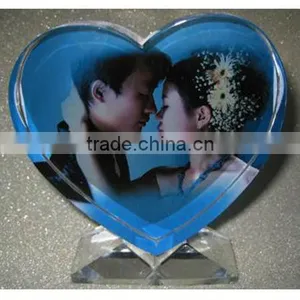Heart Shaped Printing Colorful Crystal Photo Frame thumbnail-1