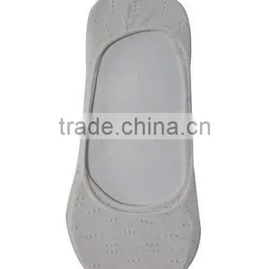 Ladies' Fashion White Mesh Footie Socks thumbnail-1
