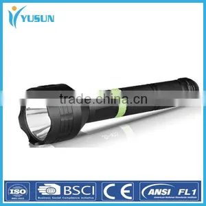 Wholesale Direct Fixed-focus XPE Light LED Flashlight 186500 Straight Re-charge Outdoor Waterproof thumbnail-1