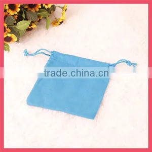 Factory Luxury High Quanlity Carriver Europe Wholesale Weave Velvet Bag thumbnail-1
