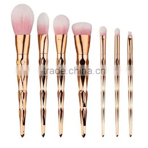 Wholesale High Quality 7pcs Rainbow Handle Cosmetic Makeup Brush Set for Women thumbnail-2