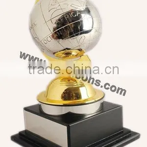 High Class Trophy thumbnail-1