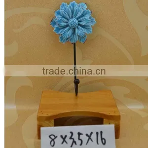 Factory Direct Ceramic Flower Wall Hook for Accessory Decoration thumbnail-1