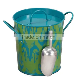 China Supplier Metal Ice Bucket With Plastic Inner and Scoop thumbnail-1